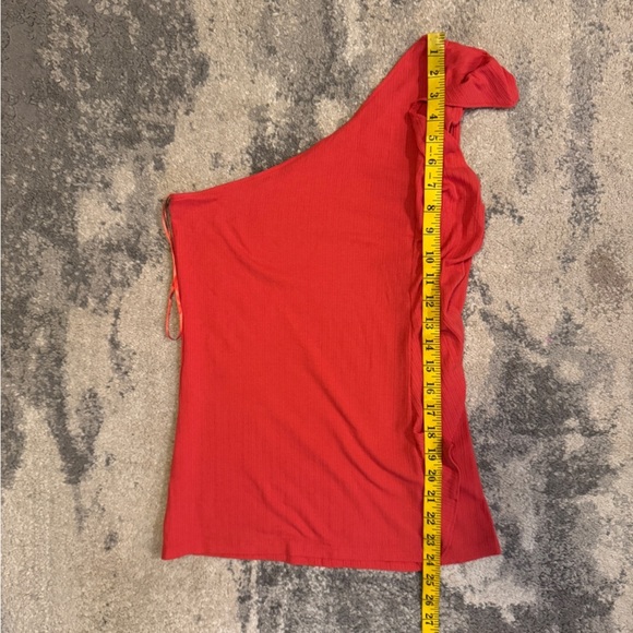 Nine West One-Shoulder Red Top - Picture 5 of 5